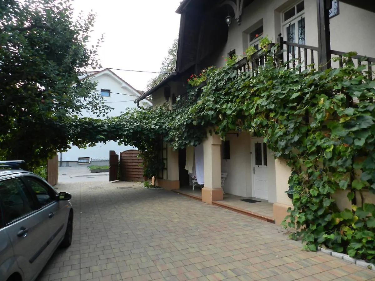 Nice Apartment With Free Car Parking, Wifi And Bikes For Free Lubiana